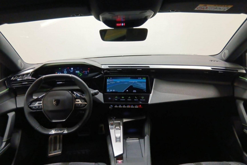 Photo 8 de l'offre de PEUGEOT 308 SW BlueHDi 130ch S&S EAT8 GT à 26398€ chez Carlyss automobiles Vitré