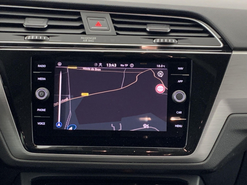 Photo 18 de l'offre de VOLKSWAGEN Touran 1.5 TSI EVO 150 DSG7 7pl VW Edition à 35998€ chez Carlyss automobiles Vitré