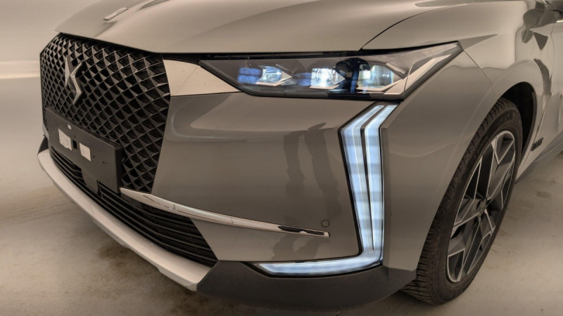 Photo 22 de l'offre de DS DS4 PureTech 130 EAT8 Cross Rivoli à 22838€ chez Carlyss automobiles Vitré