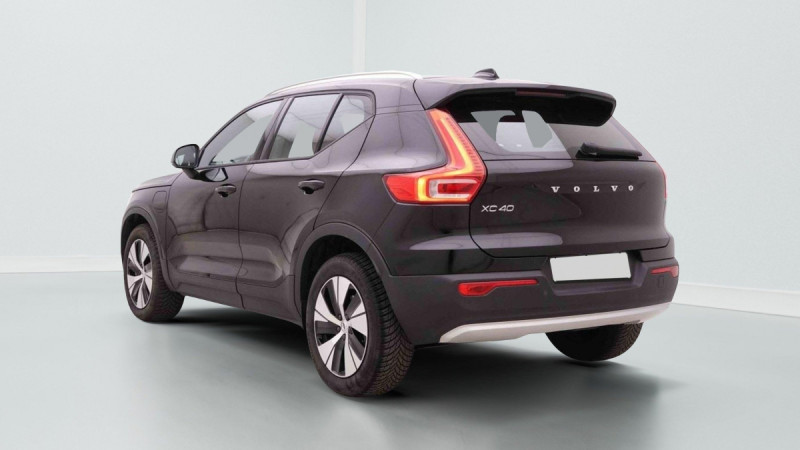 Photo 3 de l'offre de VOLVO XC40 1.5 T5 180 PHEV Momentum Pro à 28702€ chez Carlyss automobiles Vitré