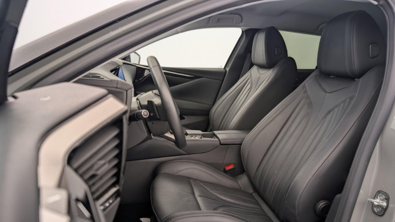 Photo 16 de l'offre de DS DS4 PureTech 130 EAT8 Rivoli à 24015€ chez Carlyss automobiles Vitré