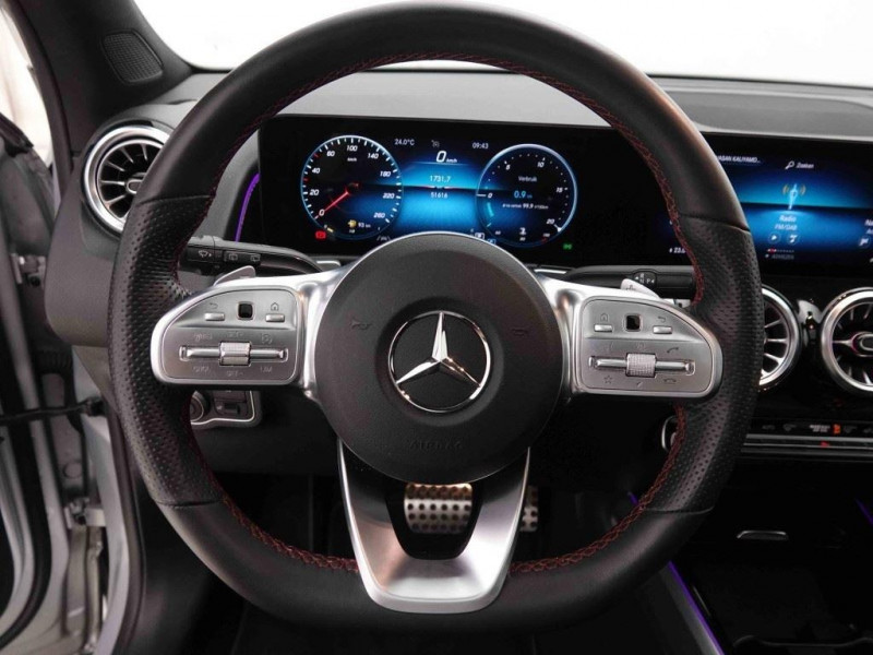 Photo 8 de l'offre de MERCEDES-BENZ GLB 200d 150 DCT AMG-Line 7pl à 50129€ chez Carlyss automobiles Vitré