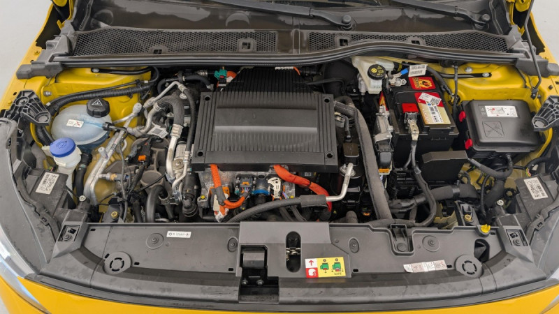 Photo 20 de l'offre de PEUGEOT 208 ELECTRIQUE 50 KWH 136CH ALLURE à 18123€ chez Carlyss automobiles Vitré