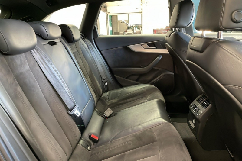 Photo 10 de l'offre de AUDI A4 AVANT 2.0 TFSI 252 S TRONIC 7 DESIGN à 19998€ chez Carlyss automobiles Vitré