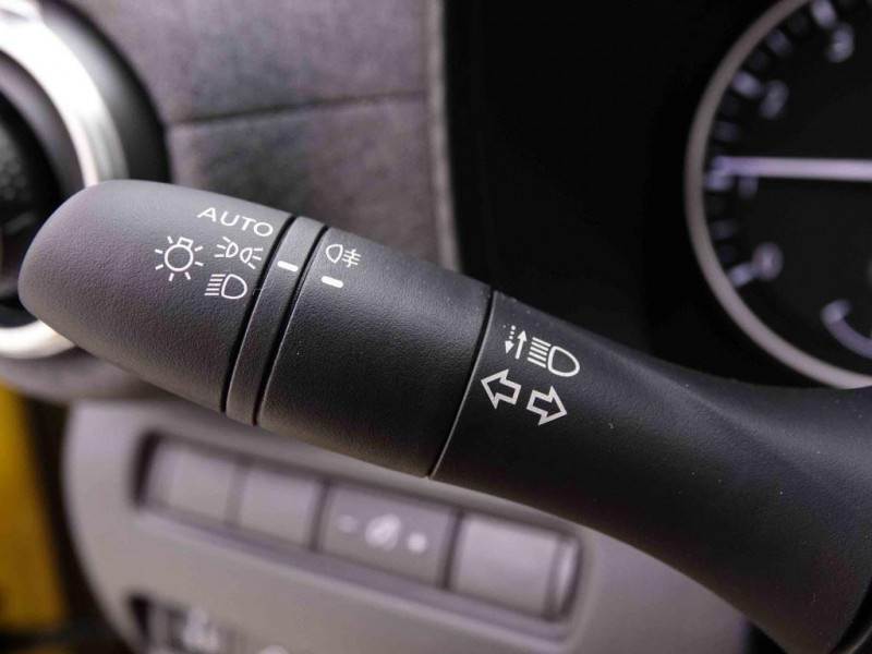 Photo 15 de l'offre de NISSAN JUKE 1.0 DIG-T 114 DCT Acenta Plus à 22999€ chez Carlyss automobiles Vitré