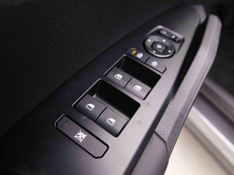 Photo 21 de l'offre de KIA SPORTAGE 1.6 T-GDi 150 DCT Pace FaceLift à 35884€ chez Carlyss automobiles Vitré