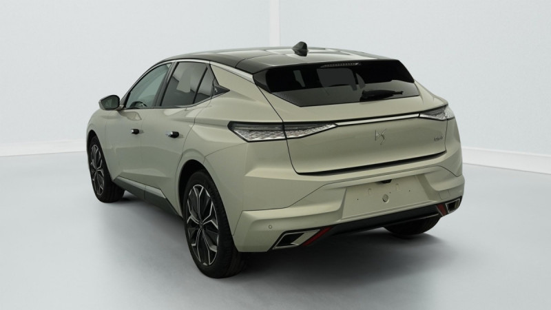 Photo 5 de l'offre de DS DS4 PureTech 130 EAT8 Rivoli à 24340€ chez Carlyss automobiles Vitré