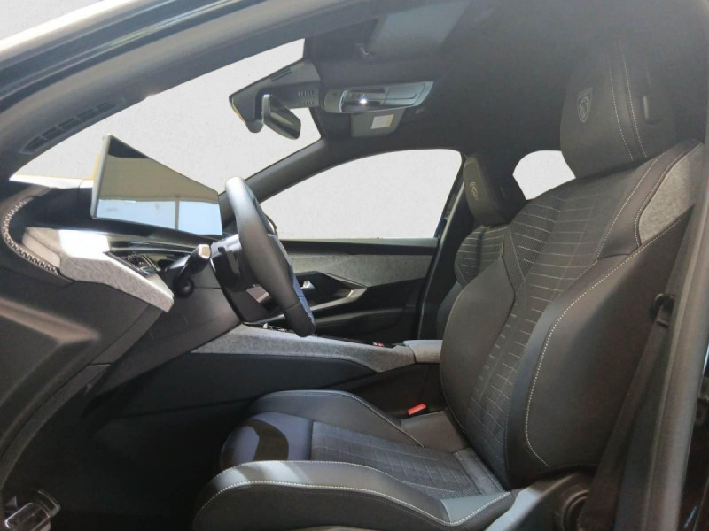 Photo 8 de l'offre de PEUGEOT 3008 Hybrid 136 e-DCS6 GT à 33898€ chez Carlyss automobiles Vitré