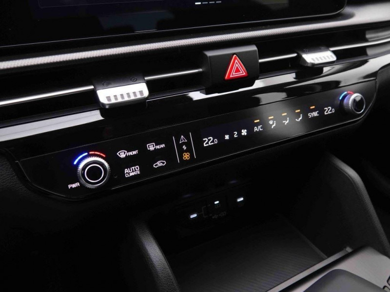 Photo 14 de l'offre de KIA SPORTAGE 1.6T-GDI DCT Pulse Plus New Model à 33948€ chez Carlyss automobiles Vitré