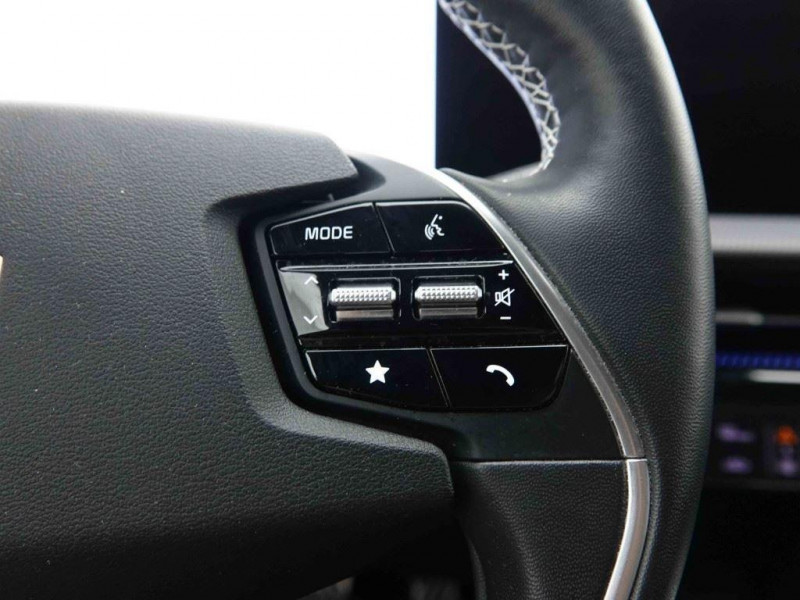 Photo 25 de l'offre de Kia EV6 229 GT-Line à 37597€ chez Carlyss automobiles Vitré