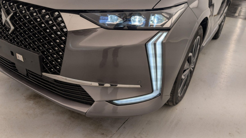 Photo 21 de l'offre de DS DS4 PureTech 130 EAT8 Rivoli à 23656€ chez Carlyss automobiles Vitré