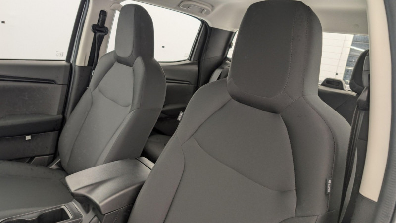 Photo 15 de l'offre de ISUZU D-MAX 1.9 4X4 CREW CAB N60 B AT 4 places à 43197€ chez Carlyss automobiles Vitré