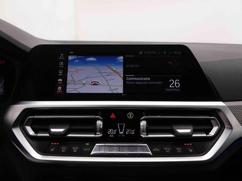 Photo 9 de l'offre de Bmw 3 330i Touring Steptronic M-Pack à 46965€ chez Carlyss automobiles Vitré