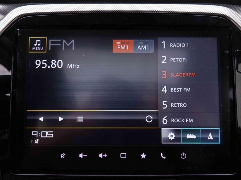 Photo 10 de l'offre de SUZUKI Vitara 1.4i MHEV GLX à 25954€ chez Carlyss automobiles Vitré