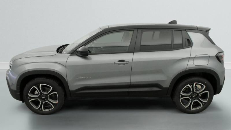 Photo 4 de l'offre de Jeep Avenger 1.2 Turbo T3 110 ch e-Hybrid BVR6 Summit à 27998€ chez Carlyss automobiles Vitré
