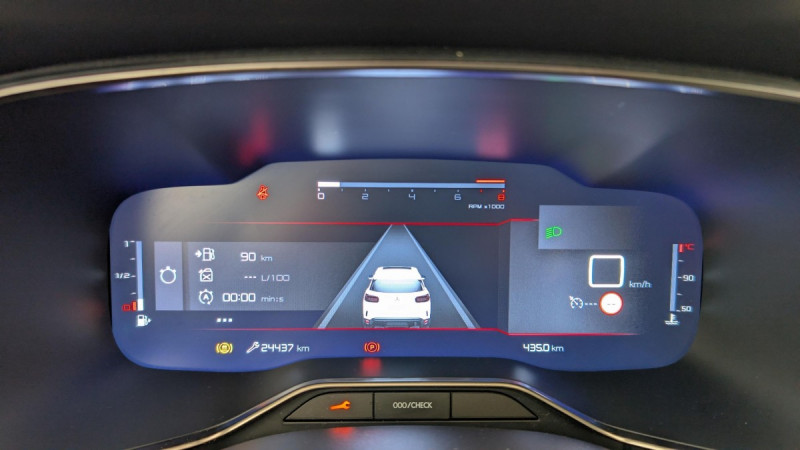 Photo 21 de l'offre de CITROEN C5 Aircross PureTech 130 S&S BVM6 Feel à 16178€ chez Carlyss automobiles Vitré