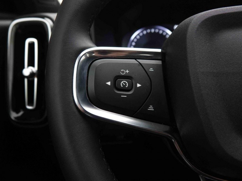 Photo 18 de l'offre de VOLVO XC40 1.5 T2 Geartronic Core à 32205€ chez Carlyss automobiles Vitré