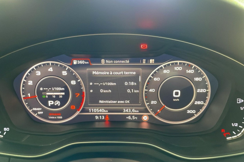 Photo 18 de l'offre de AUDI A4 AVANT 2.0 TFSI 252 S TRONIC 7 DESIGN à 19998€ chez Carlyss automobiles Vitré