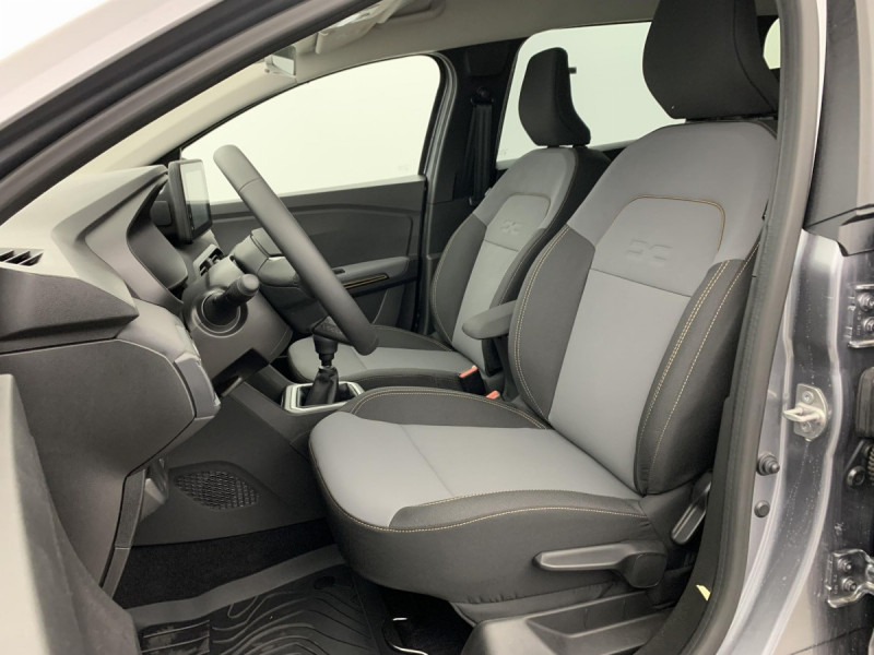 Photo 16 de l'offre de Dacia Jogger TCe 110 7 places GSR2 Extreme à 21998€ chez Carlyss automobiles Vitré