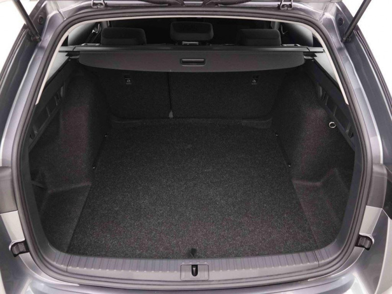 Photo 6 de l'offre de SKODA Octavia 1.5 TSi 116 MHEV DSG Combi MY25 Edition à 30893€ chez Carlyss automobiles Vitré