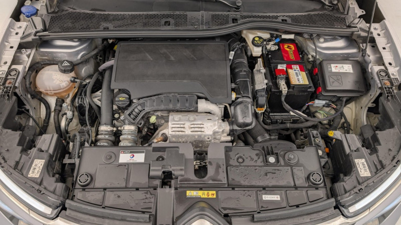 Photo 11 de l'offre de CITROEN C4 PureTech 130 S&S BVM6 Shine à 17846€ chez Carlyss automobiles Vitré