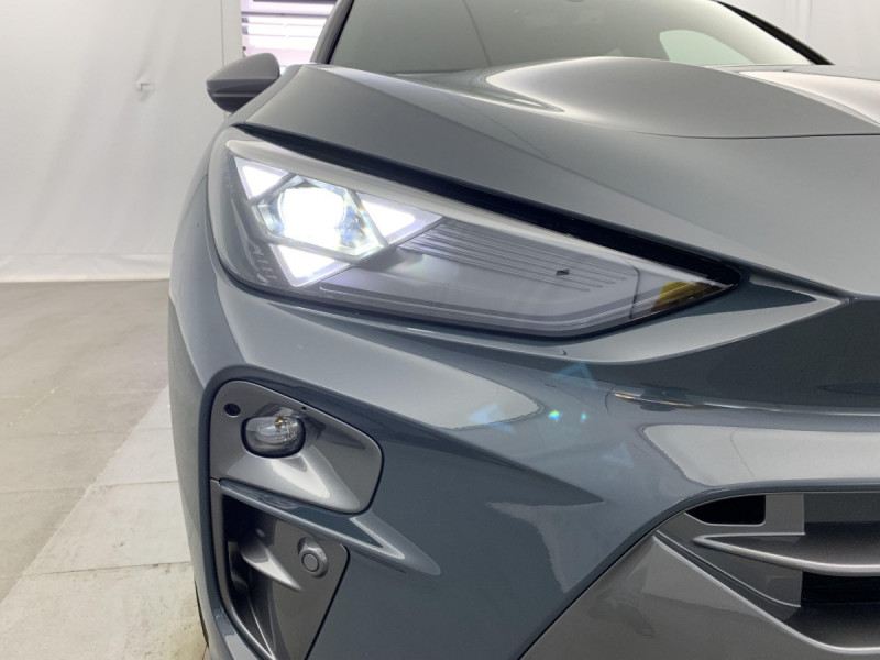 Photo 15 de l'offre de Cupra Terramar 1.5 eTSI Hybrid 150 ch DSG7 V à 35998€ chez Carlyss automobiles Vitré