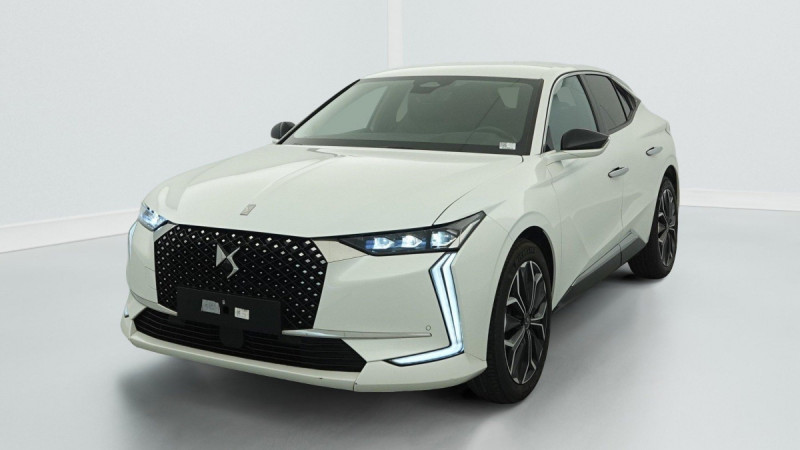 Photo 3 de l'offre de DS DS4 PureTech 130 EAT8 Rivoli à 22442€ chez Carlyss automobiles Vitré