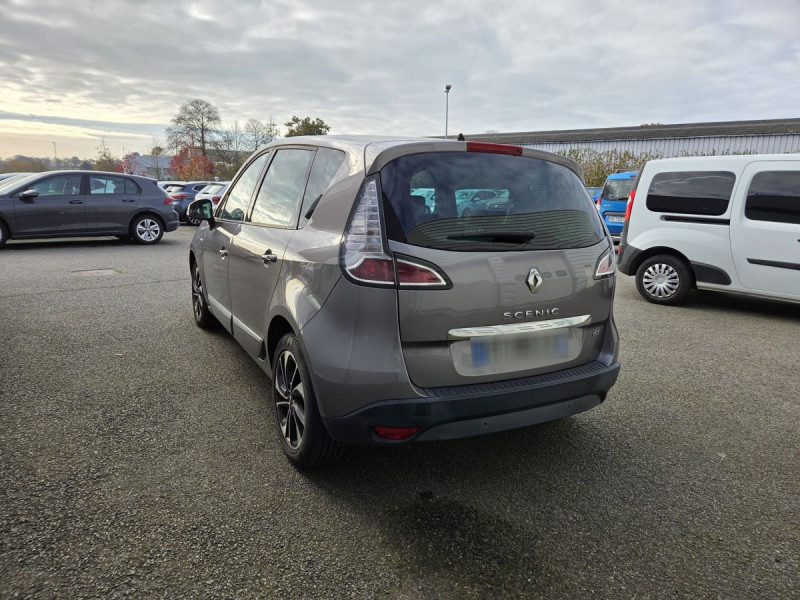 Photo 4 de l'offre de RENAULT Scénic (3) Bose® Edition Energy dCi 130 E6 à 9790€ chez Carlyss automobiles Vitré