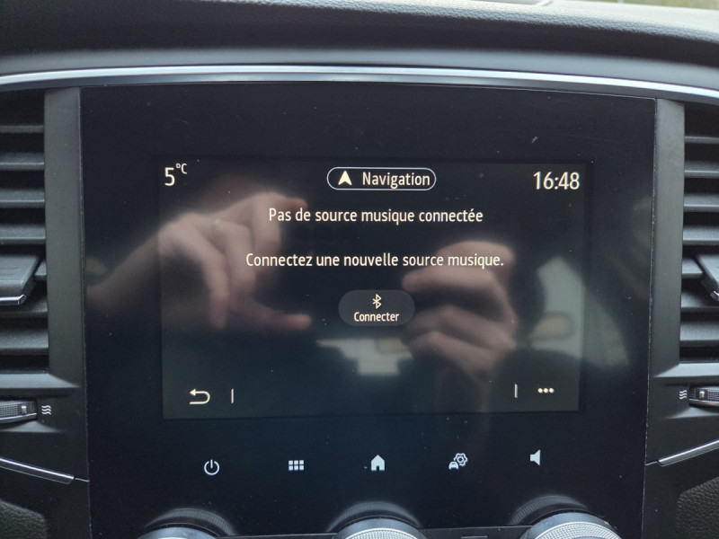 Photo 13 de l'offre de Renault Mégane Berline (4) evolution Blue dCi 115 à 14990€ chez Carlyss automobiles Vitré