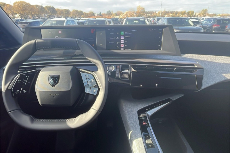 Photo 18 de l'offre de PEUGEOT 5008 Hybrid 145 e-DCS6 Allure à 31998€ chez Carlyss automobiles Vitré