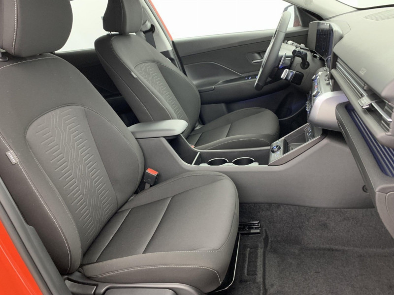 Photo 9 de l'offre de HYUNDAI KONA Hybrid 129 Intuitive à 26598€ chez Carlyss automobiles Vitré