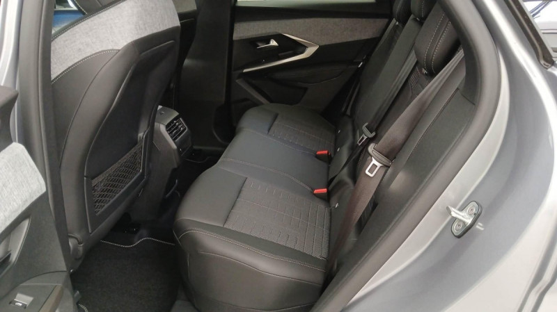 Photo 11 de l'offre de PEUGEOT 3008 Hybrid 136 e-DCS6 GT à 34898€ chez Carlyss automobiles Vitré