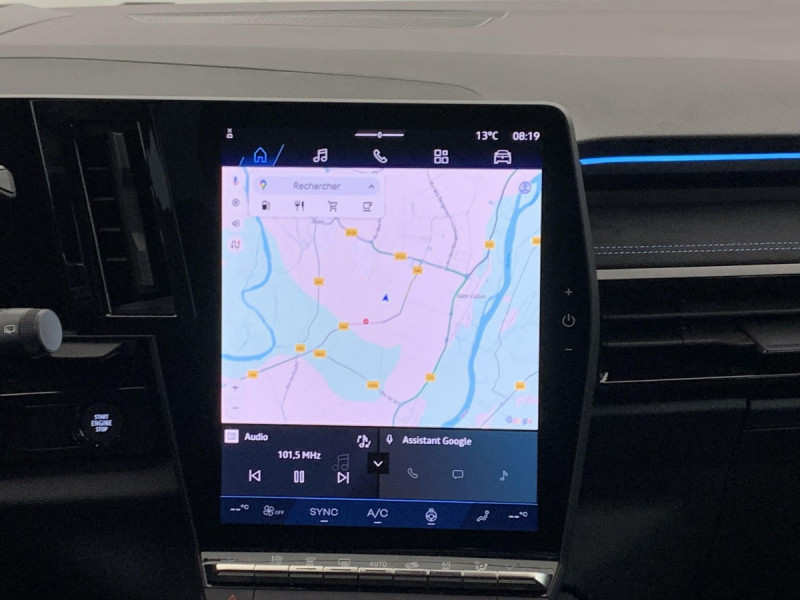 Photo 25 de l'offre de RENAULT ESPACE VI E-TECH FULL HYBRID 200 GSR2 ESPRIT ALPINE à 38043€ chez Carlyss automobiles Vitré