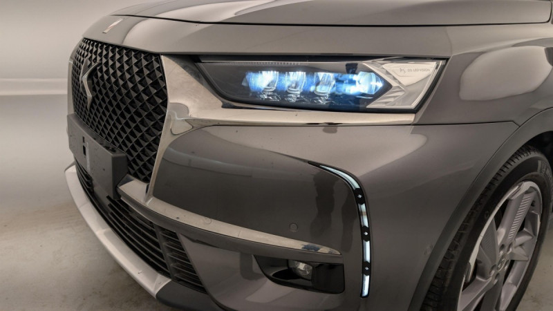 Photo 23 de l'offre de DS DS7 Crossback Hybride E-Tense 300 EAT8 4x4 Rivoli à 29080€ chez Carlyss automobiles Vitré
