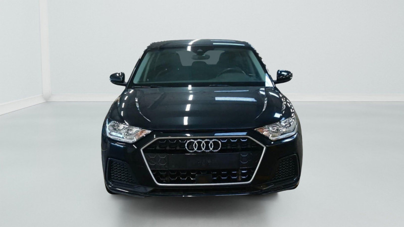 Photo 2 de l'offre de AUDI A1 Sportback A1 Sportback 25 TFSI 95 ch BVM5 Design à 17798€ chez Carlyss automobiles Vitré