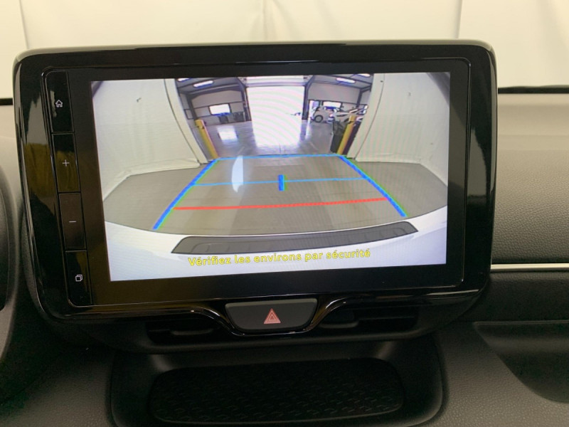 Photo 16 de l'offre de TOYOTA YARIS HYBRIDE 116h Dynamic à 20998€ chez Carlyss automobiles Vitré