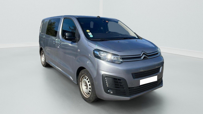 Photo 1 de l'offre de CITROEN Jumpy Fourgon JUMPY FGN M BLUEHDI 180 S&S EAT8 DRIVER à 15498€ chez Carlyss automobiles Vitré