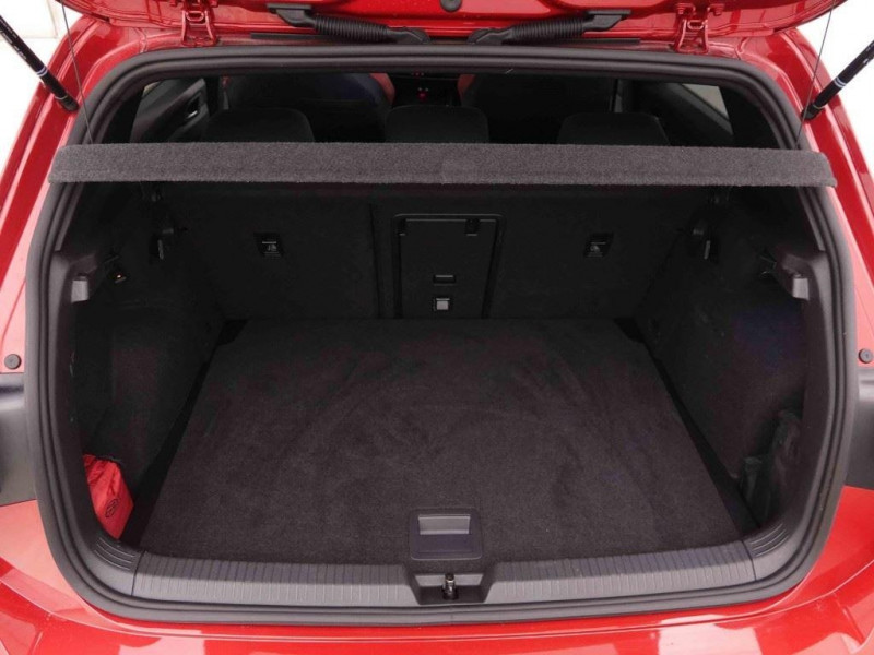 Photo 4 de l'offre de Volkswagen Golf GTi 2.0 TSi 245 DSG à 35172€ chez Carlyss automobiles Vitré