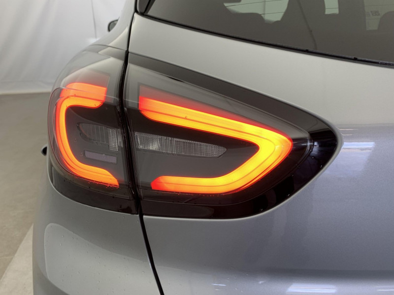 Photo 12 de l'offre de FORD PUMA 1.0 EcoBoost 155 ch mHEV S&S Powershift ST-Line à 25998€ chez Carlyss automobiles Vitré