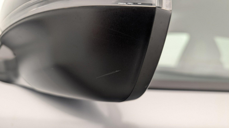 Photo 29 de l'offre de PEUGEOT 3008 Hybrid 136 e-DCS6 Allure Pack à 27853€ chez Carlyss automobiles Vitré