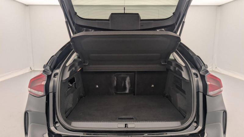 Photo 22 de l'offre de CITROEN C4 BlueHDi 130 S&S EAT8 Shine à 16260€ chez Carlyss automobiles Vitré