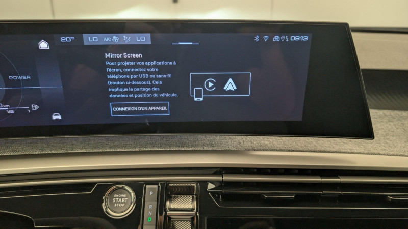 Photo 19 de l'offre de PEUGEOT 3008 NOUVEAU HYBRID 136 E-DCS6 ALLURE à 29443€ chez Carlyss automobiles Vitré