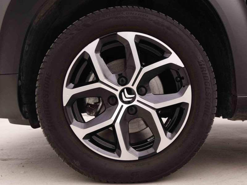 Photo 11 de l'offre de CITROEN C3 Aircross PureTech 110 S&S BVM6 Plus à 17898€ chez Carlyss automobiles Vitré