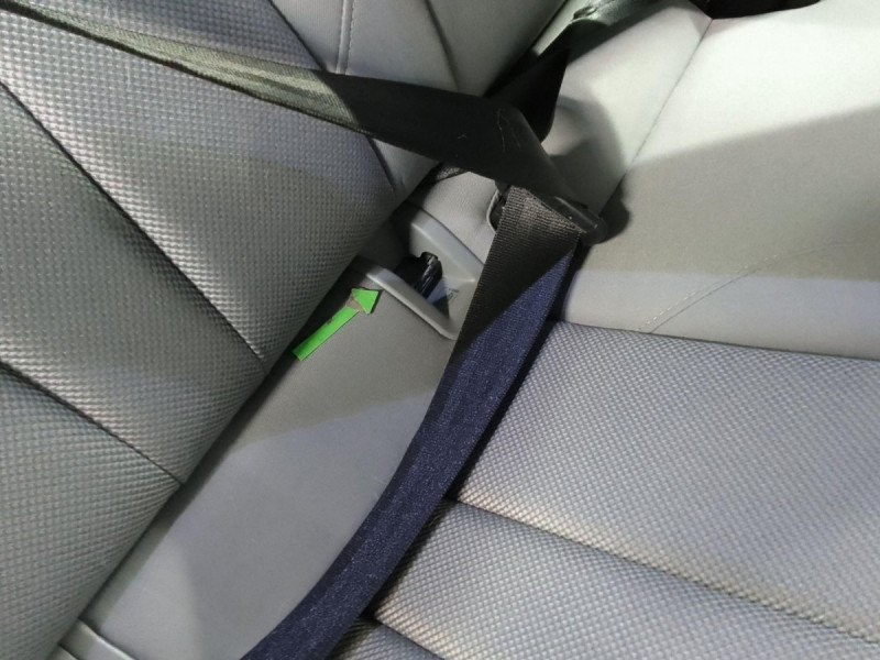 Photo 4 de l'offre de AUDI A4 AVANT A4 Avant 30 TDI 136 S tronic 7 Design à 31198€ chez Carlyss automobiles Vitré