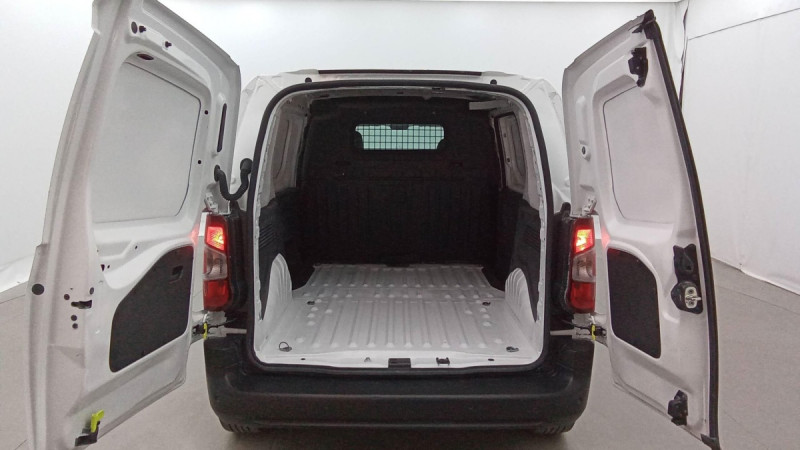Photo 9 de l'offre de PEUGEOT Partner Fourgon STANDARD 1000 KG BLUEHDI 75 BVM5 PREMIUM à 14277€ chez Carlyss automobiles Vitré
