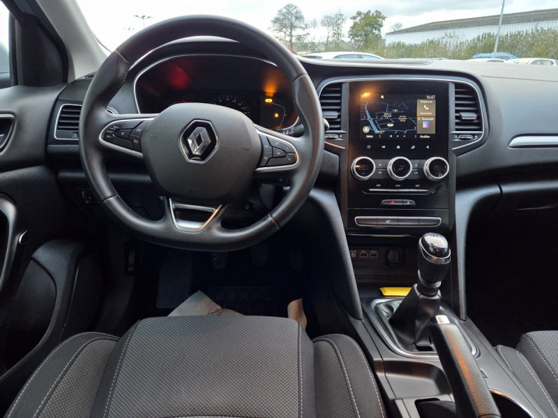 Photo 6 de l'offre de Renault Mégane Berline (4) evolution Blue dCi 115 à 14990€ chez Carlyss automobiles Vitré