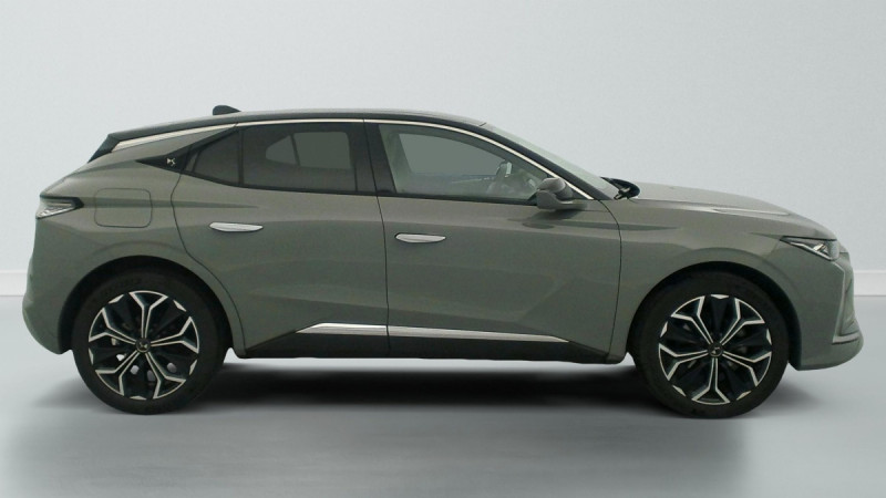 Photo 8 de l'offre de DS DS4 PureTech 130 EAT8 Rivoli à 22862€ chez Carlyss automobiles Vitré