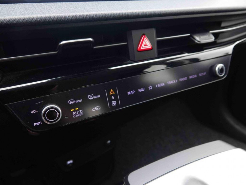 Photo 16 de l'offre de Kia EV6 58 kWh 170 RWD Air à 30121€ chez Carlyss automobiles Vitré