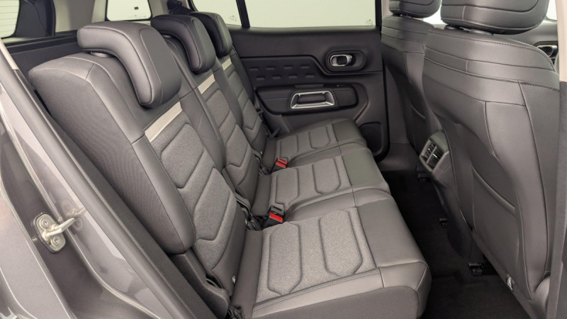 Photo 10 de l'offre de CITROEN C5 Aircross BlueHDi 130 EAT8 Max à 26998€ chez Carlyss automobiles Vitré