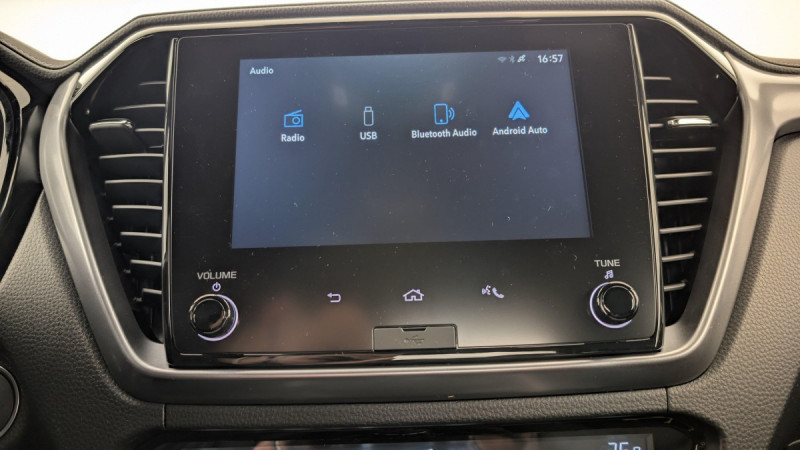 Photo 17 de l'offre de ISUZU D-MAX 1.9 4X4 SPACE CAB N60 F+  AT à 45737€ chez Carlyss automobiles Vitré